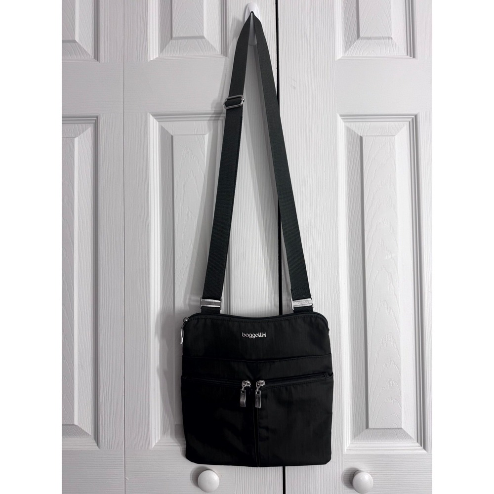 Baggallini Horizon Crossbody Bag‎ Women Medium Gray Nylon Zip Pockets Travel